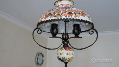 Lampadari e lampada da tavolo