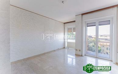 Ampio 4 locali con cucina abitabile e doppi balcon