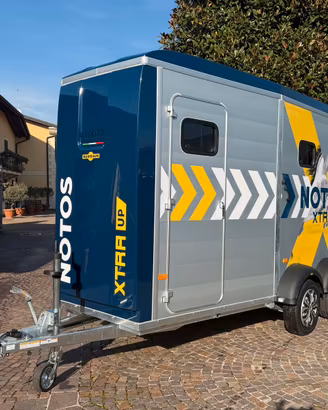Trailer van per cavalli humbaur notos extra up