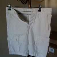 Pantalone corti di lino bianco