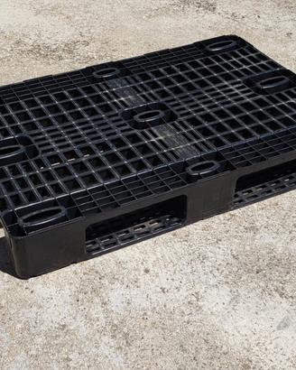 Bancali in plastica 80x120x15 cm neri come nuovi 