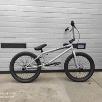 BMX street e park 