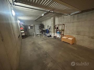 Box a Milano Via GABRIELE FALLOPPIO