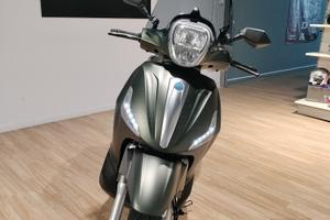 Piaggio beverly 350 2 anni garanzia pass. incluso