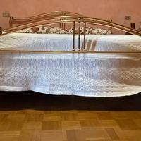 Letto matrimoniale in ottone