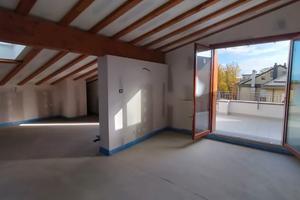 Biassono ultimo piano con terrazzo