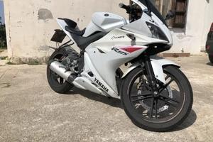 RICAMBI USATI PER YAMAHA YZF 125R 2009