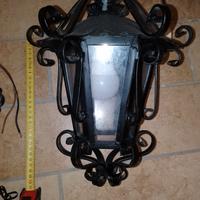 Lampada in ferro