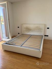 Letto matrimoniale – rete a doghe – da rifoderare