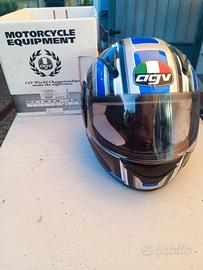 CASCO  AGV INTEGRALE  IN FIBRA mis L