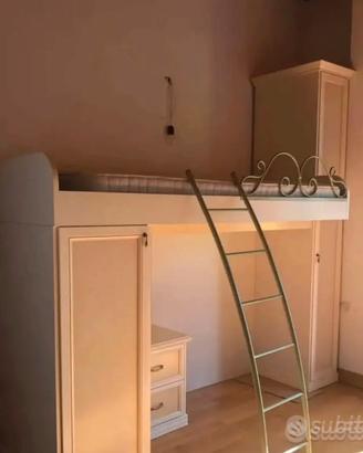 Camera da letto a ponte per ragazzo