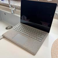 Microsoft Surface Laptop - Windows 11 Pro