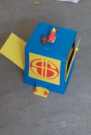 Deposito Zio Paperone gadget Topolino 2004