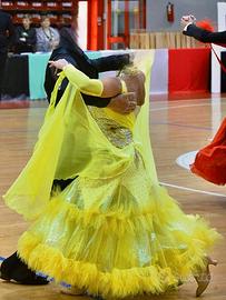 Abito da ballo categoria B1