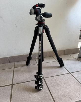 Treppiede Manfrotto 190 con testa MHXPRO-3W