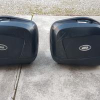 Tris valigie rigide GIVI+telaio Yamaha Tracer 900