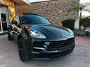 porsche-macan-2-0-245-tetto-pasm-total-black-full