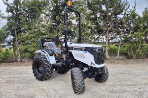 TRATTORE COMPATTO STARTRAC 223 4WD 22CV NUOVO - DI