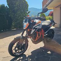 Ktm Duke 690 R ABS 2014