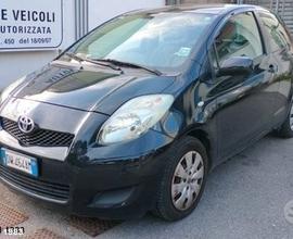 Toyota yaris d-4d 1.4 d auto del nord italia