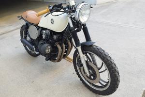 Yamaha XJ 400 Custom Cafe Racer Scrambler