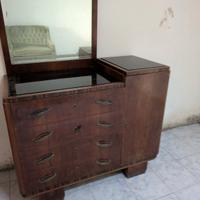 cassettiera con specchio 