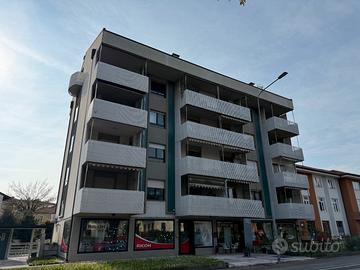 Appartamento bicamere biservizi con garage doppio