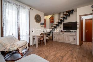 MERAVIGLIOSA MAISONETTE IN ZONA MASSENZATICO!