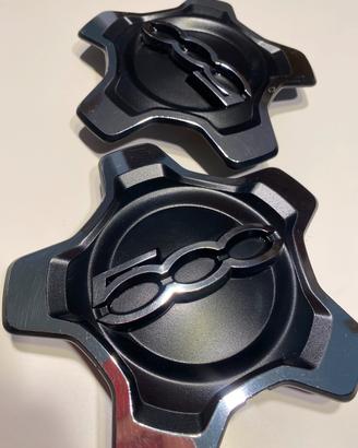 2 coprimozzo per fiat 500 X  bordo e luogo argento