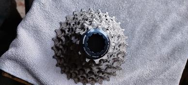Pacco pignoni shimano ultegra CS R8000 11-28 11v