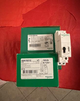 SCHNEIDER lotto materiale elettrico NUOVO