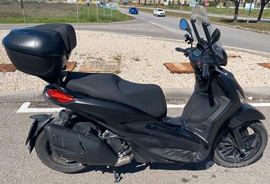 SCOOTER PIAGGIO 400 HPE 2024 9000 KM
