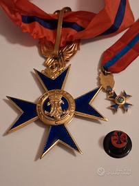 Vaticano croce collare