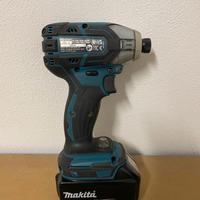 Makita Avvitatore a impulsi a batteria DTS141Z