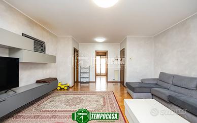 AMPIO 4 LOCALI DOPPI SERVIZI A OSIO SOTTO!!