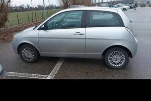 Lancia Ypsilon 1.2 Argento