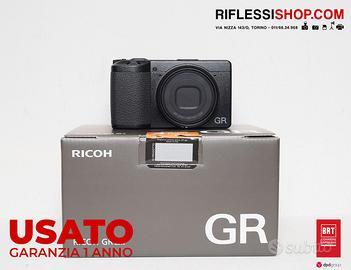 USATO RICOH GRIIIX (3.394 SCATI)