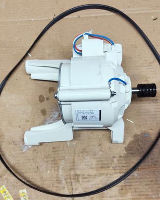 Motore per lavatrice Whirlpool BPM H27 W11050152