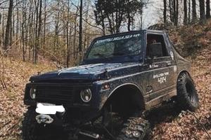 Suzuki Samurai SJ