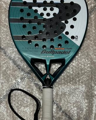 Bullpadel hack 04 paquito navarro pala padel