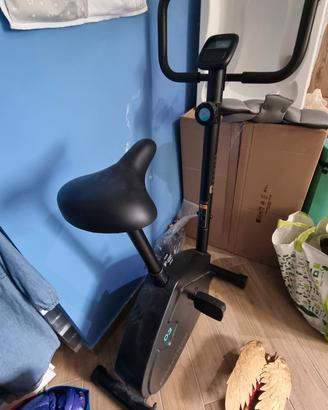 Cyclette Domyos Essential 03