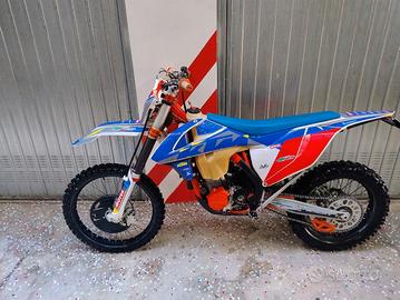 KTM exc 450 six days enduro 