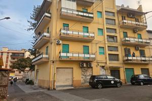 Locale in Via Ettore Faraone mq. 57