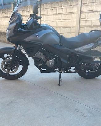 Suzuki V Strom DL 650 2016
