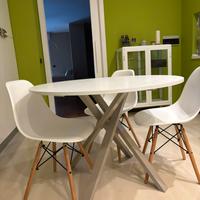 Tavolo tondo + 4 sedie