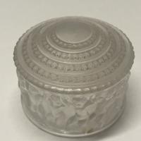 Scatola in cristallo Lalique