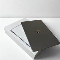 Macbook Air M2 13.6” - Pari al nuovo