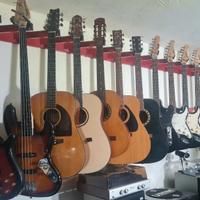 chitarra  e basso elettrica , acustica classica