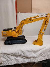 modellini escavatori