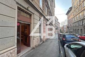 NEGOZIO - 55M² - VIA APIARI 5/B